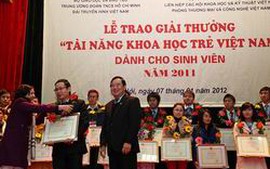 Giải thưởng “Tài năng khoa học trẻ Việt Nam”